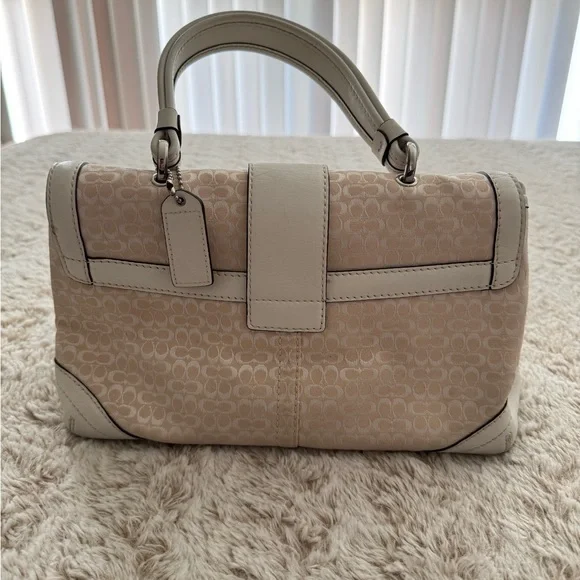 Coach Y2K Soho Handbag: Ivory Signature Jacquard - Picture 2 of 8